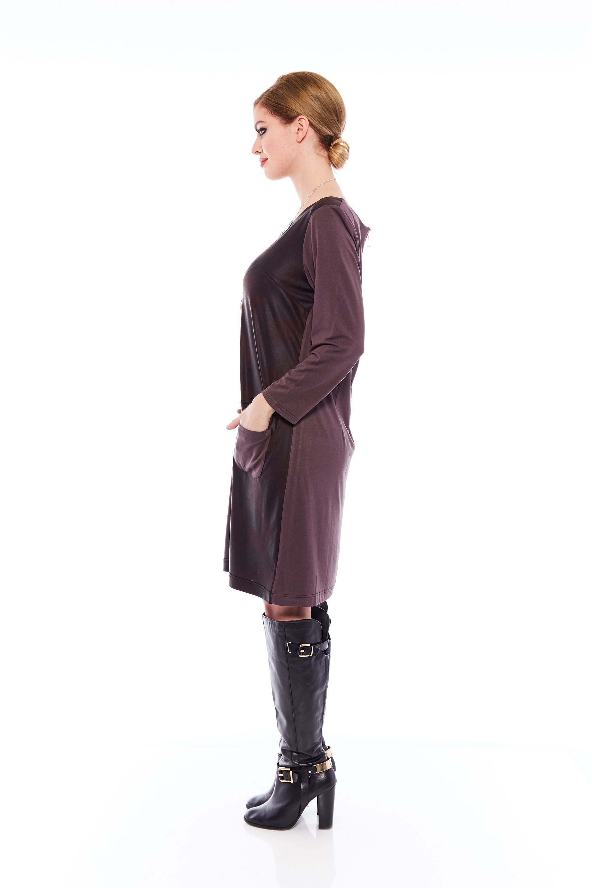 A stylish loose-fit shift dress in nut brown, featuring full sleeves and a flattering pocket, perfect for spring outings.