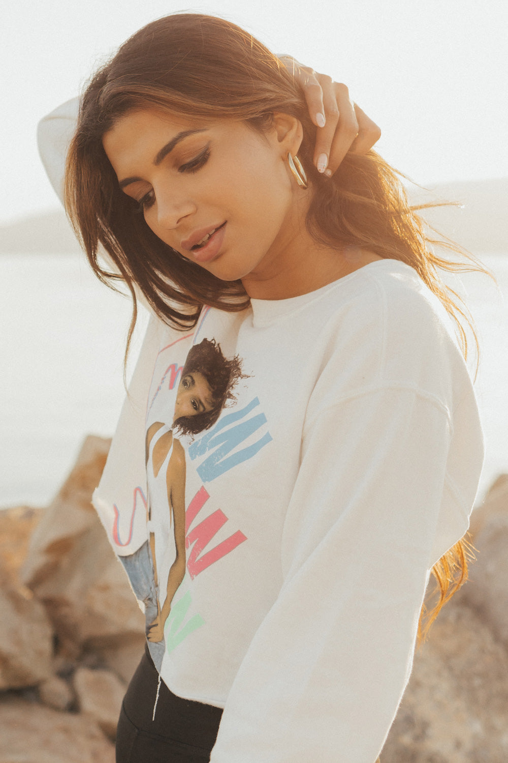 Upcycle The Voice Whitney Houston Sweatshirt in vintage white, featuring long sleeves and eco-friendly materials.