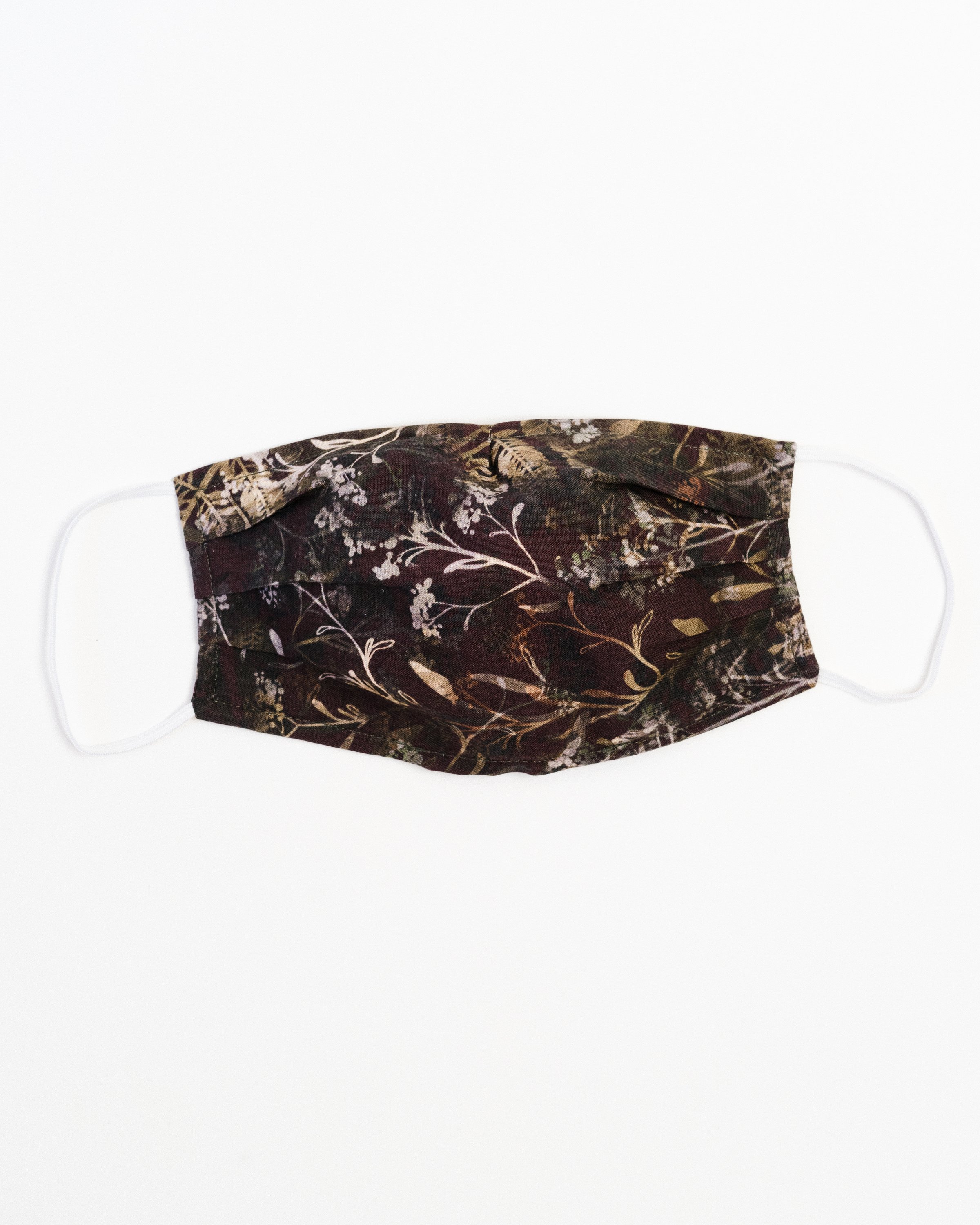 Vintage Branches Face Mask made of 100% cotton with a stylish print, featuring pleats for comfort and a pocket for filters.