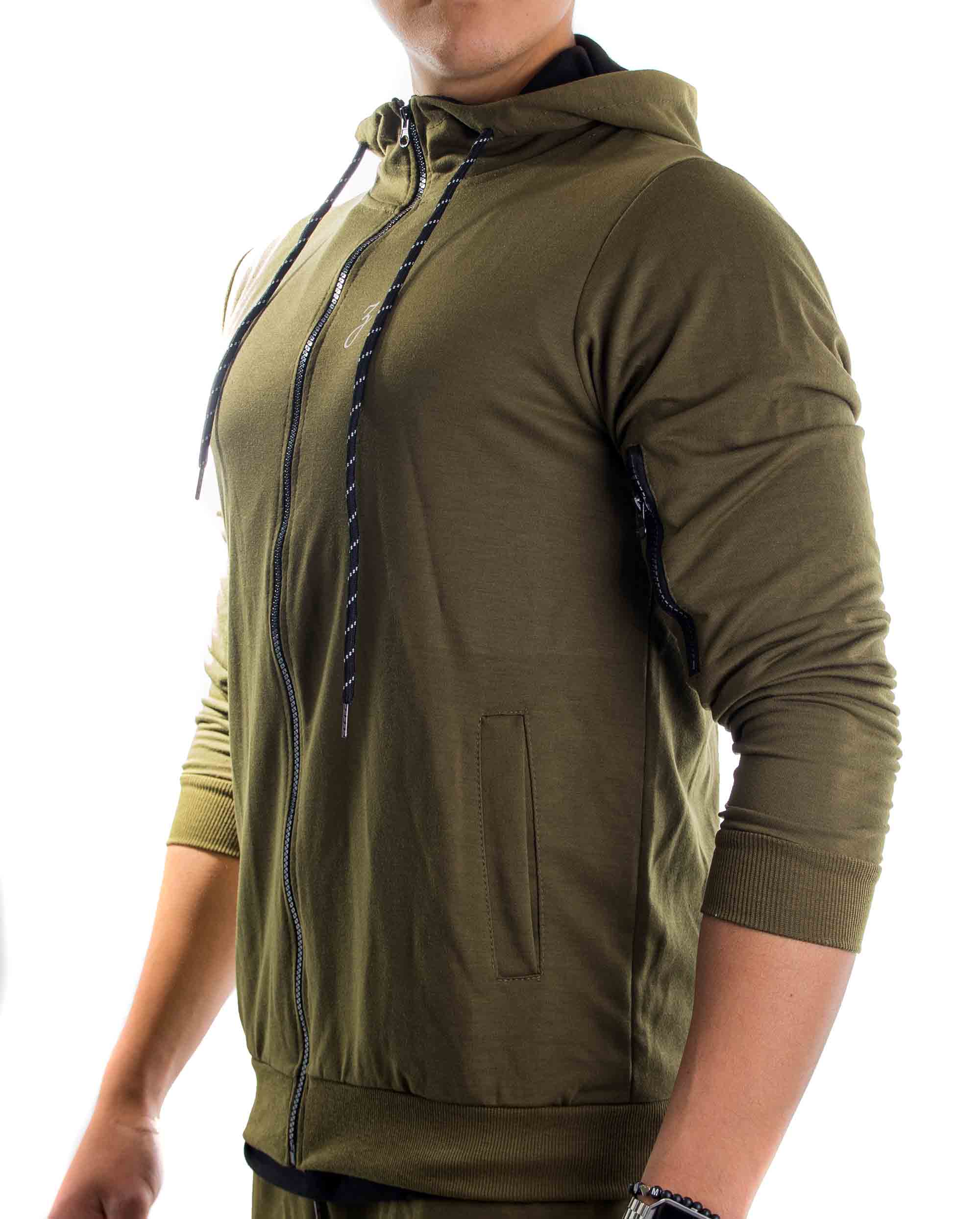 Stylischer grüner Zipper für Herren aus der DYNAMIC Kollektion, ideal für Freizeit und Sport, aus 100% Baumwolle gefertigt.